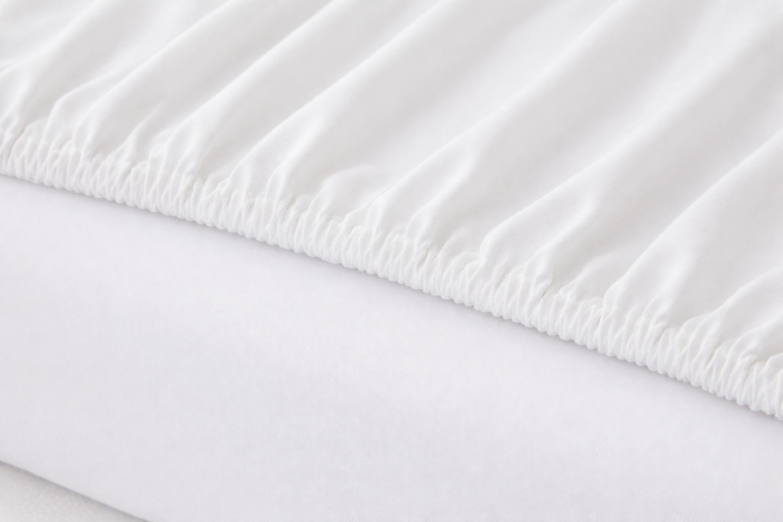 Calmrise HotelSoft™ Fitted Sheets